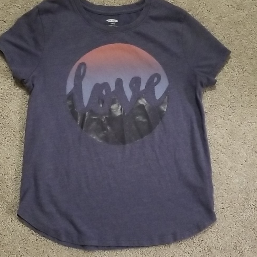 Girl's Old Navy tshirt